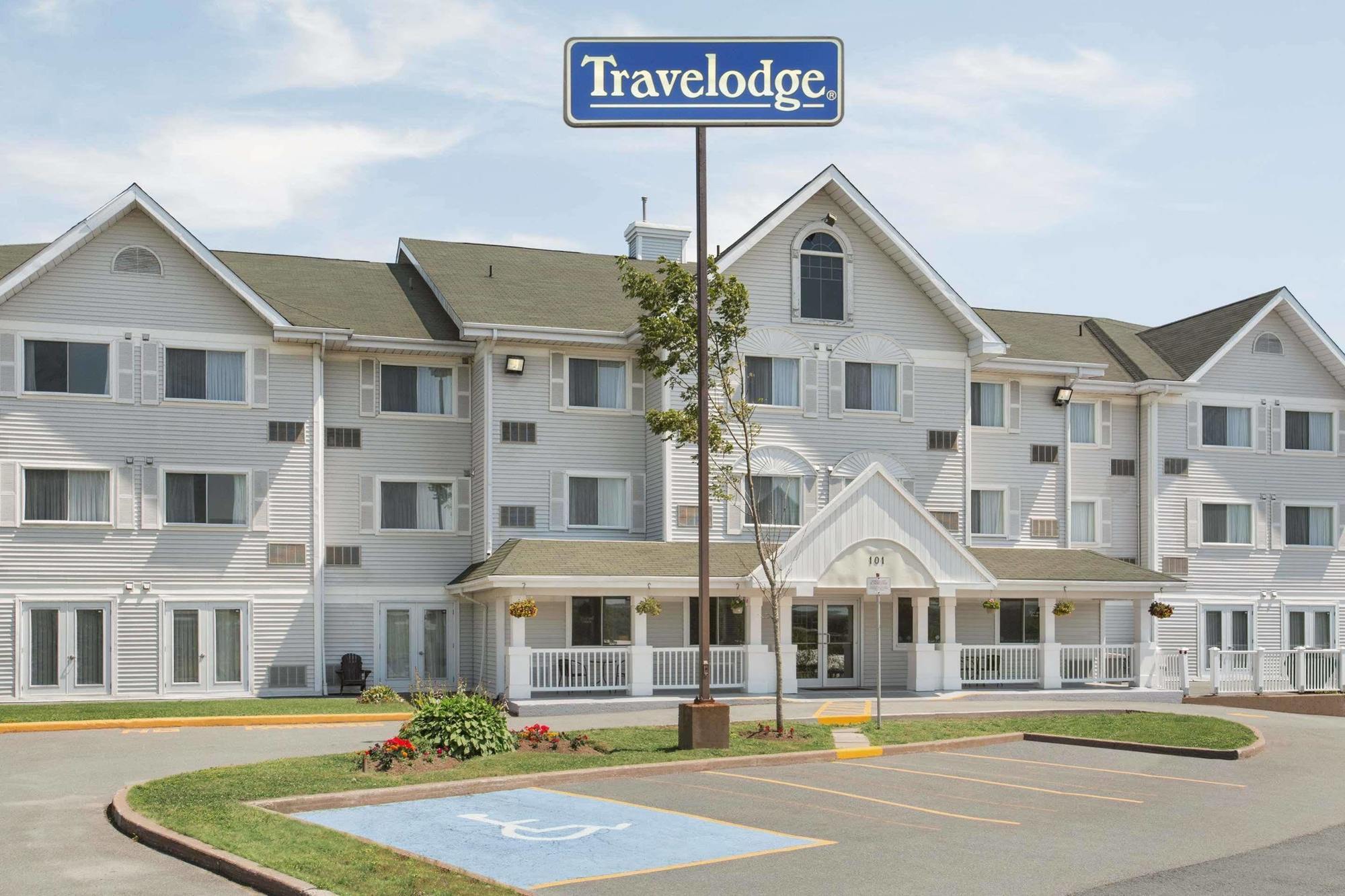 Country Inn & Suites Dartmouth Luaran gambar